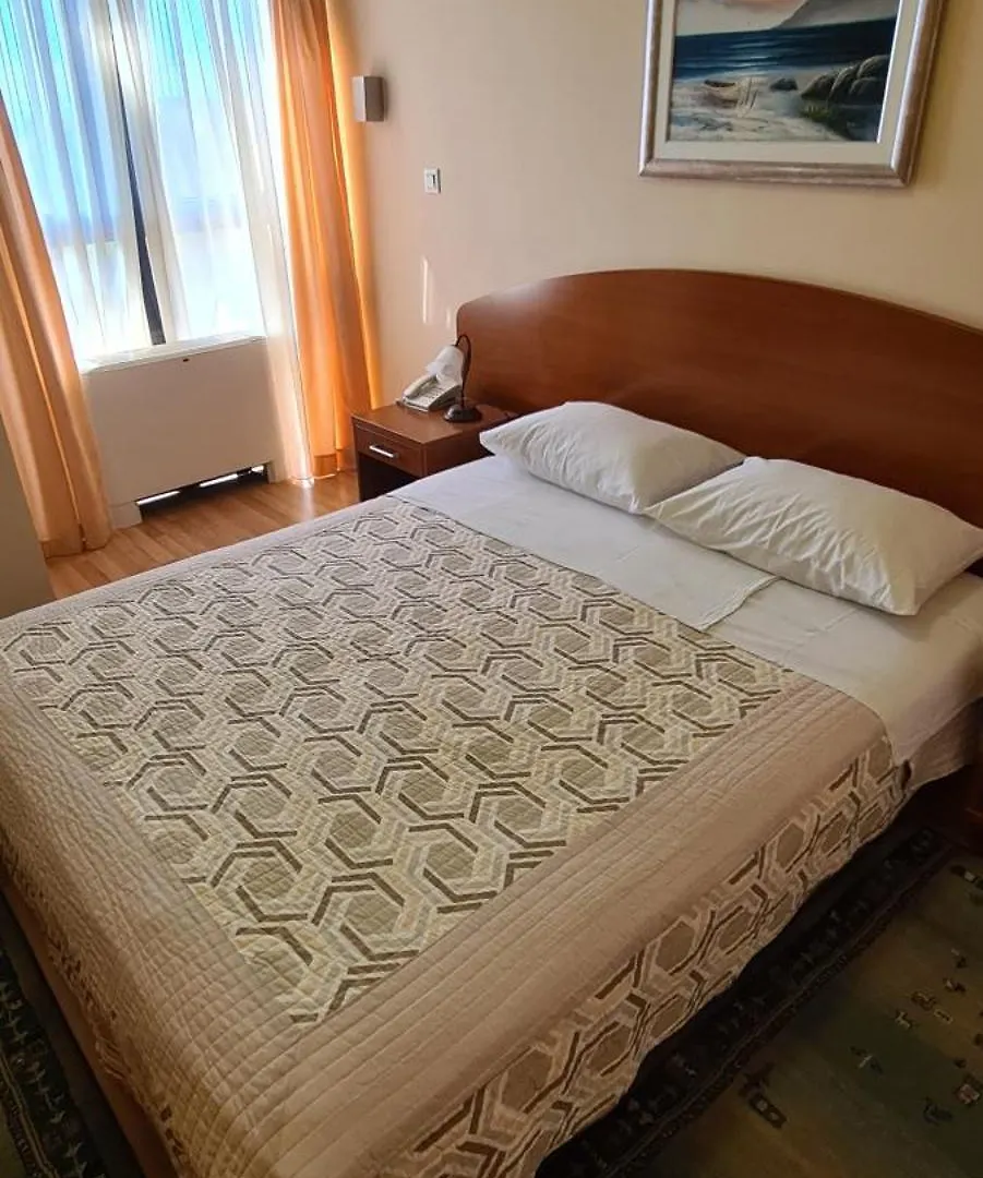 Aparthotel Astoria Seget Donji
